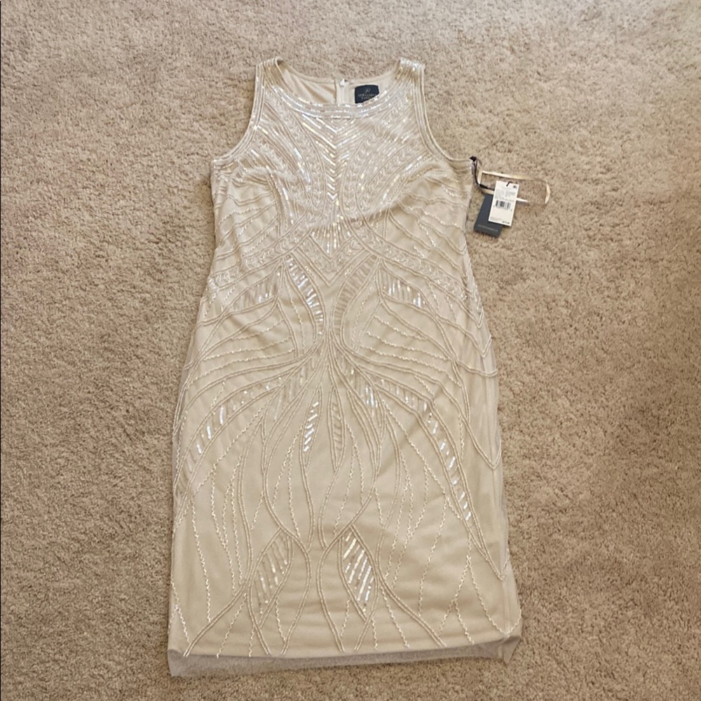 Elegant Beige Sleeveless Dress